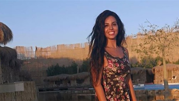 الفنانة نسرين امين