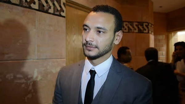 الفنان احمد خالد