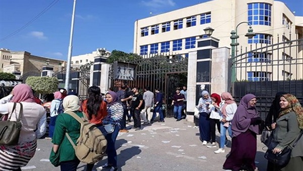طلاب جامعة كفرالشيخ