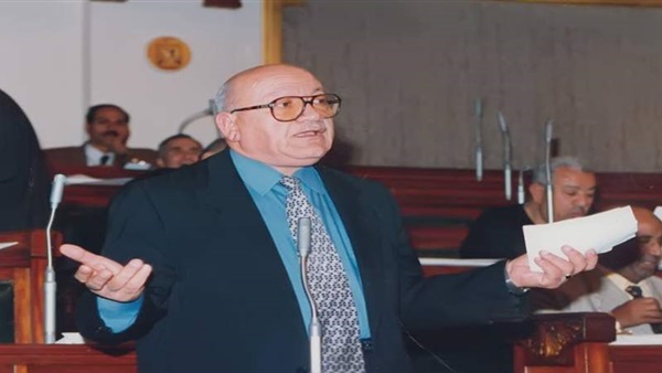 عبد المنعم العليمى