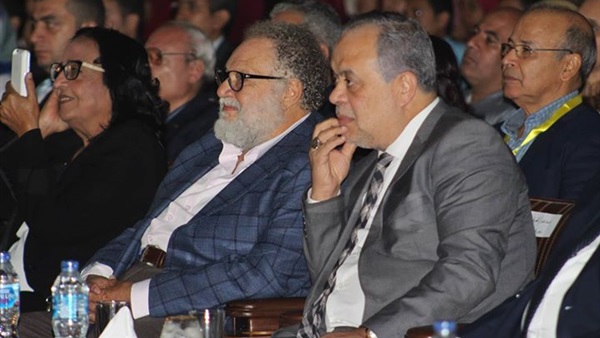 اشرف زكى ويحيي الفخراني