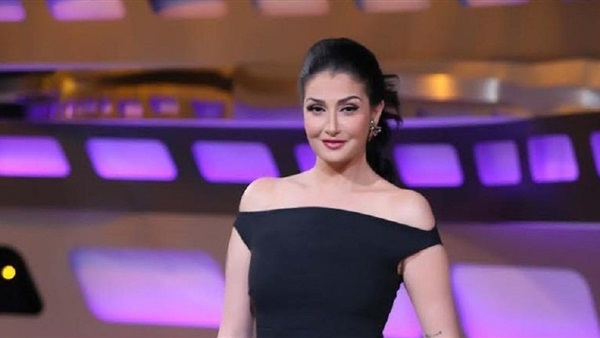 الفنانة غادة عبد
