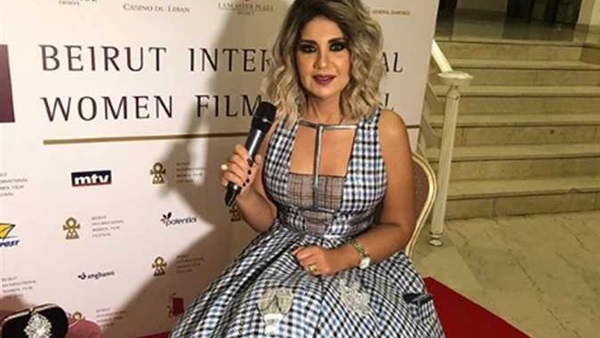 الاعلامية بوسي شلبي