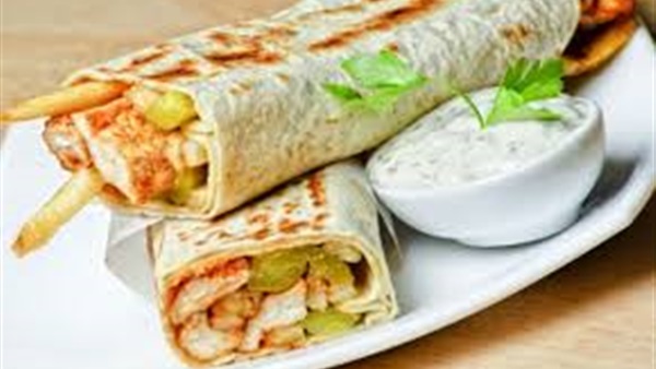شاورما الدجاج بالزبادى