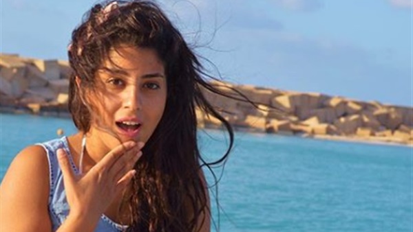 الفنانة أيتن عامر
