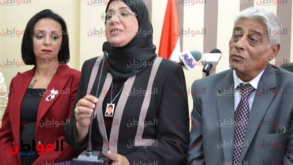 لحظة تكريم مايا مرسي
