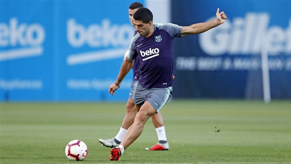 مهاجم برشلونة لويس