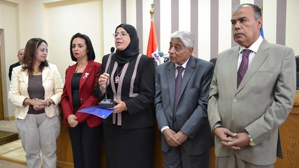 نساء في ظهر الوطن