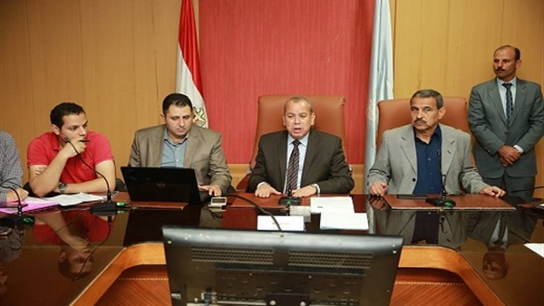 محافظ كفرالشيخ يتابع