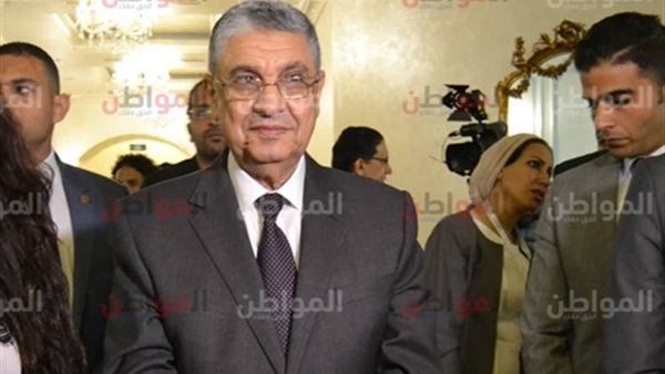 وزير الكهرباء