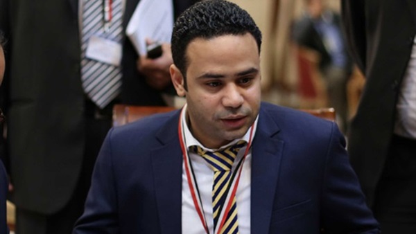 النائب محمود بدر