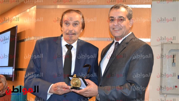 تكريم الفنان عزت