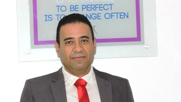 الدكتور محمد عماد