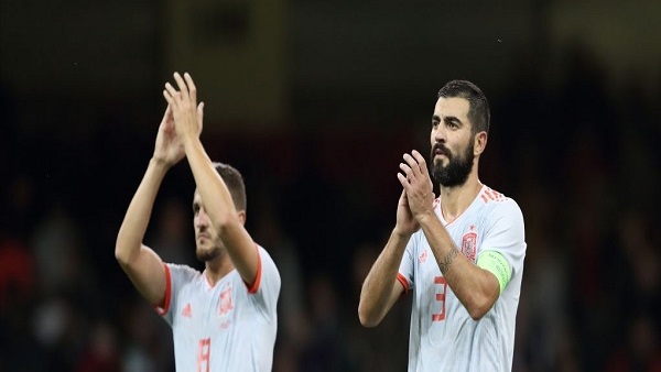 مدافع إسبانيا راؤول