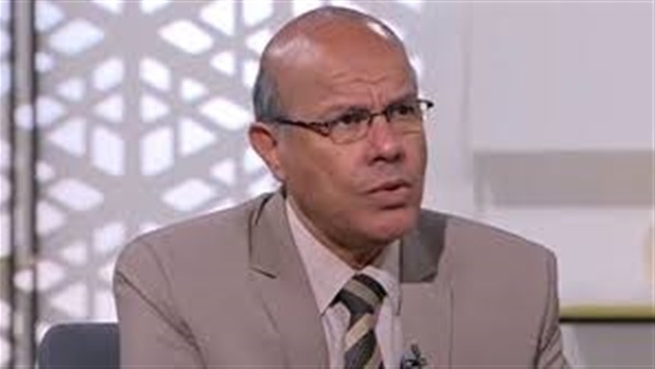 الدكتور أحمد عبد