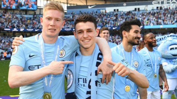 فيل فودين لاعب مانشستر