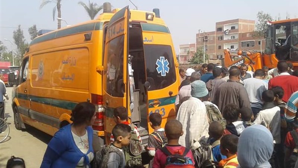 إصابة موظف فى حادث