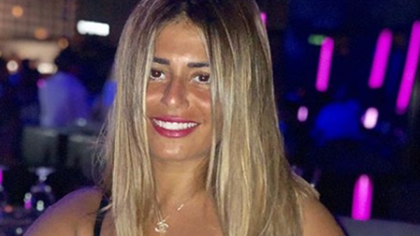 الفنانة منة فضالي