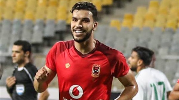 وليد ازارو لاعب الاهلي