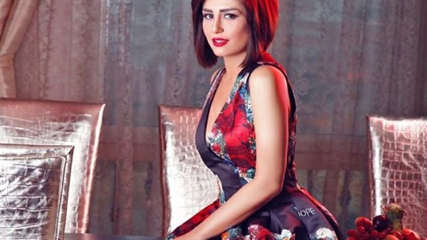 منة فضالى