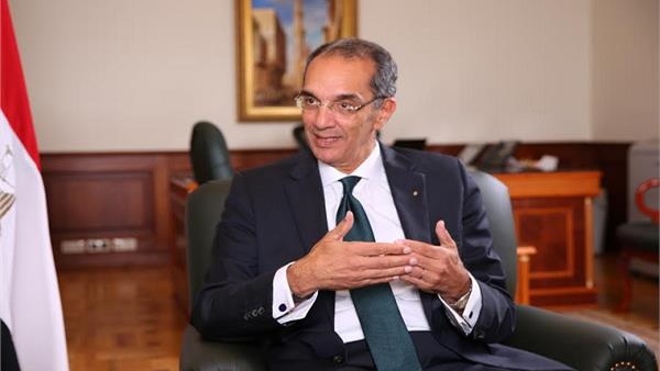وزير الاتصالات