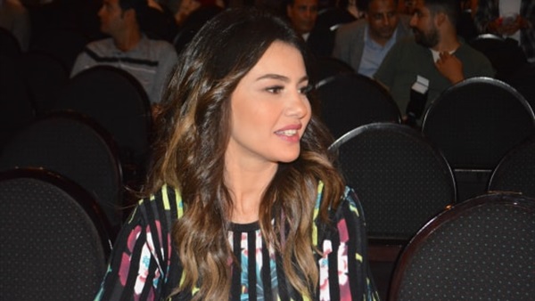 دينا فؤاد