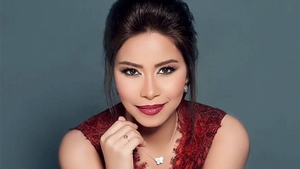 الفنانة شيرين عبد