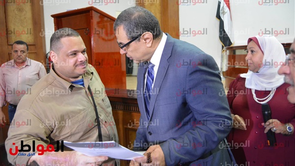 وزير القوى العاملة