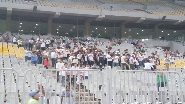 جماهير الزمالك تهتف