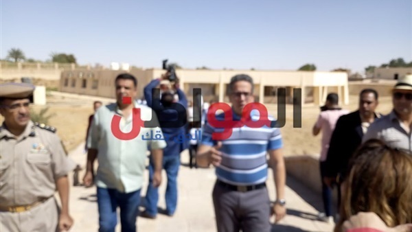 وزير الآثار خالد
