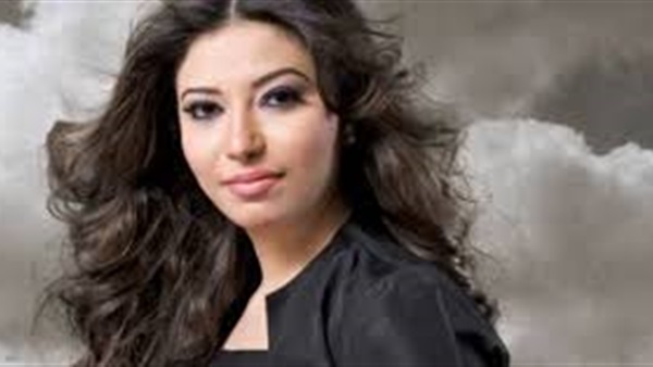 الفنانة غادة رجب