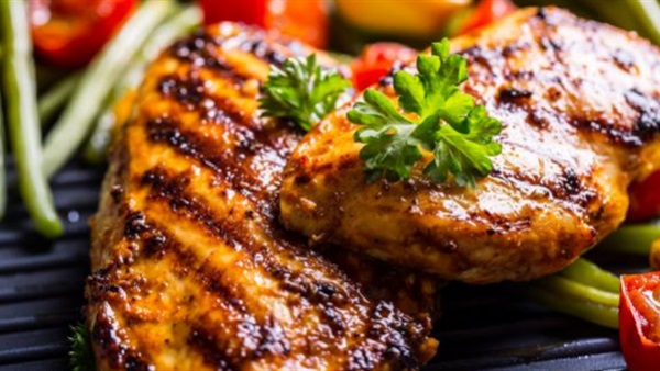 دجاج مشوي بالخضار
