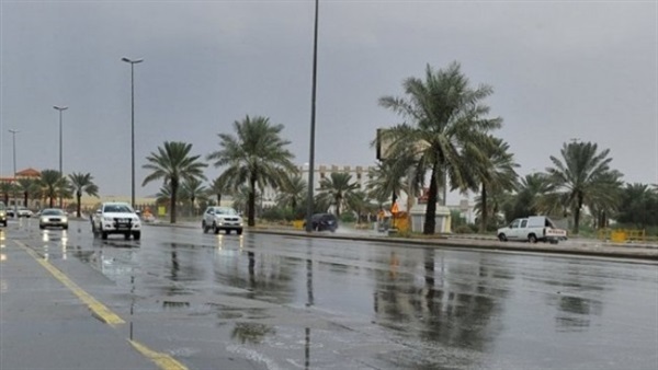 أمطار تغرق شوارع