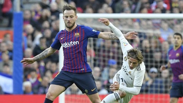 راكيتيتش - لاعب برشلونة