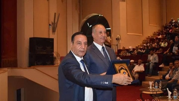 محافظ البحر الاحمر