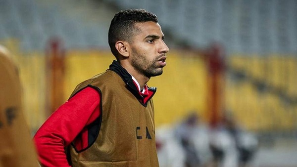 مؤمن زكريا لاعب الأهلي