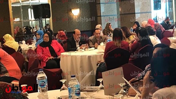 غادة والى وأضواء