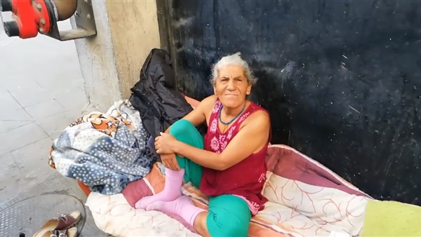 العجوز السورية 