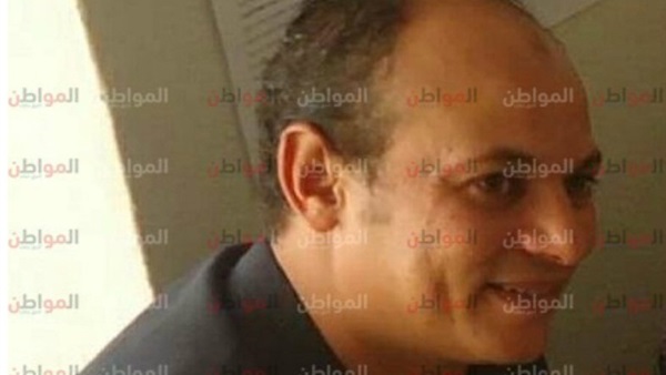 الفنان التشكيلي أحمد