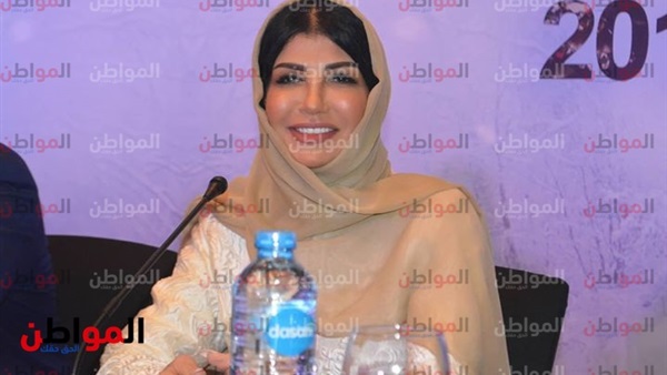 مصممة ازياء سعودية