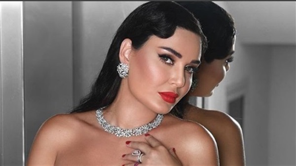 الفنانة سيرين عبد
