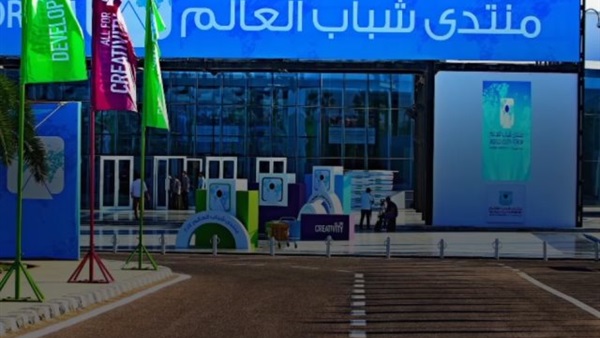 الطالبة نورهان صابر