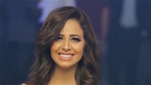 الفنانة رنا سماحه