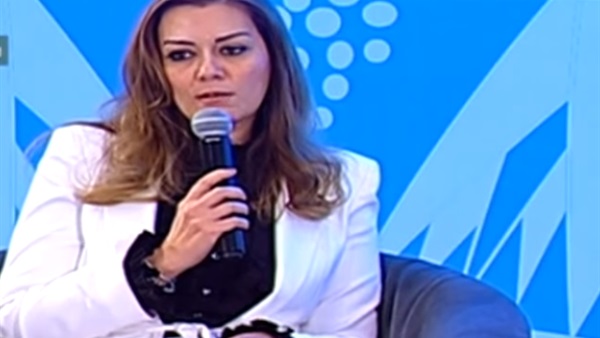 رشا راغب المديرة
