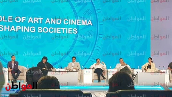 وزيرة الثقافة