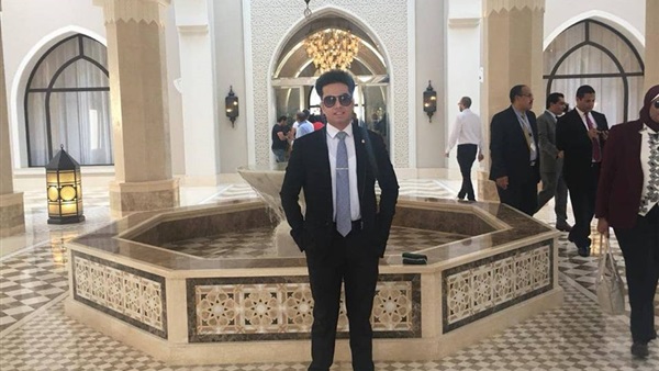 الإعلامي مصطفى المنشاوي