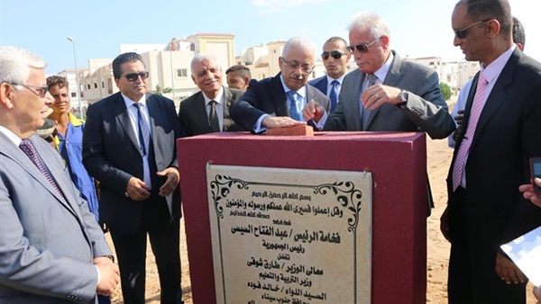 محافظ جنوب سيناء-وزير