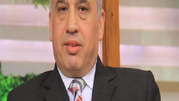 محمود صقر وخدمة مصر