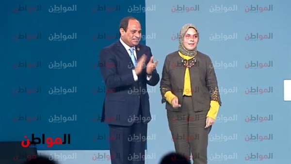 المذيعة رضوى محمود