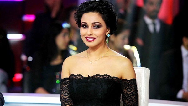 الفنانة ميس حمدان